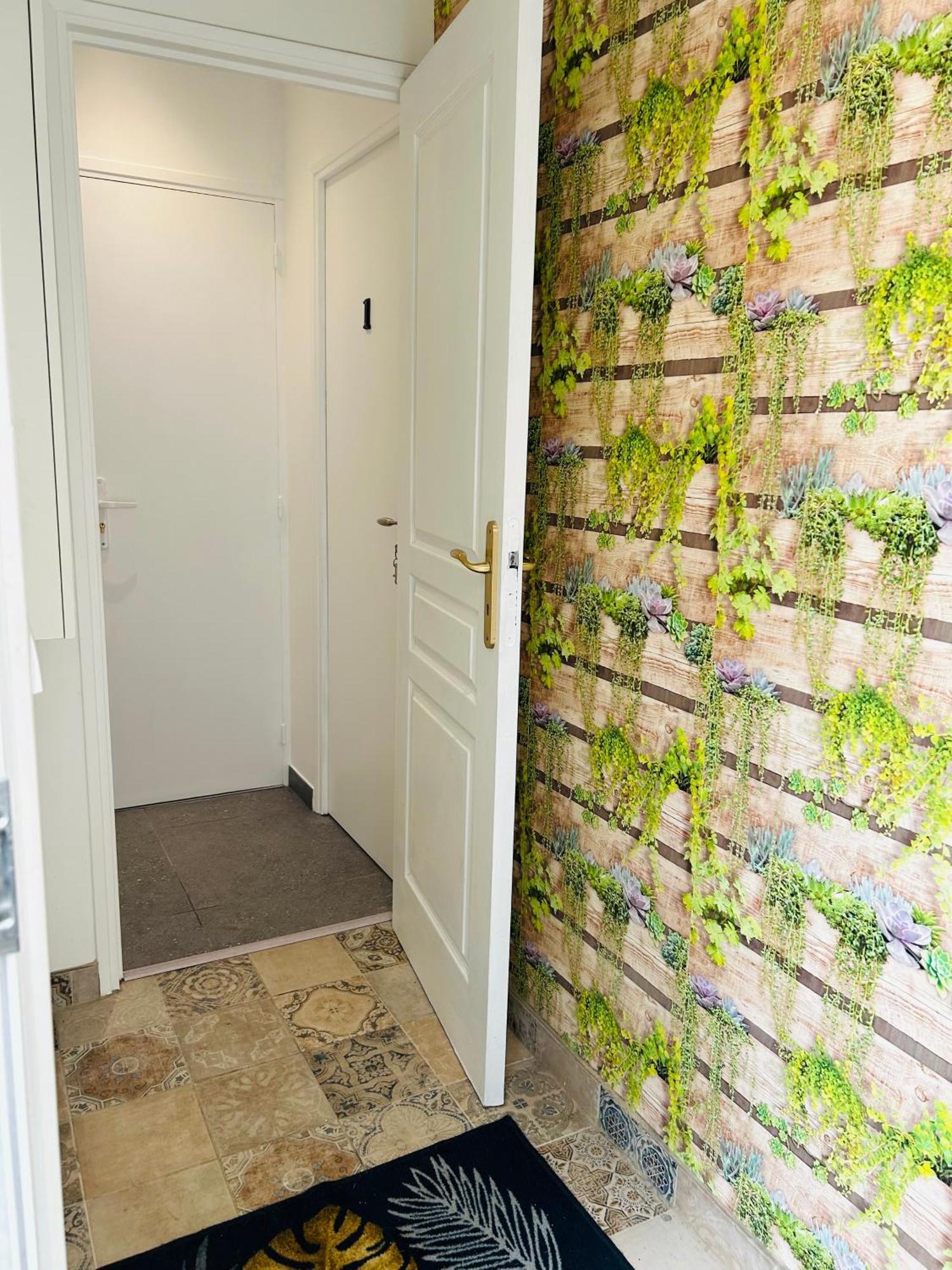Cozy Appartement Bussy-Saint-Georges Buitenkant foto