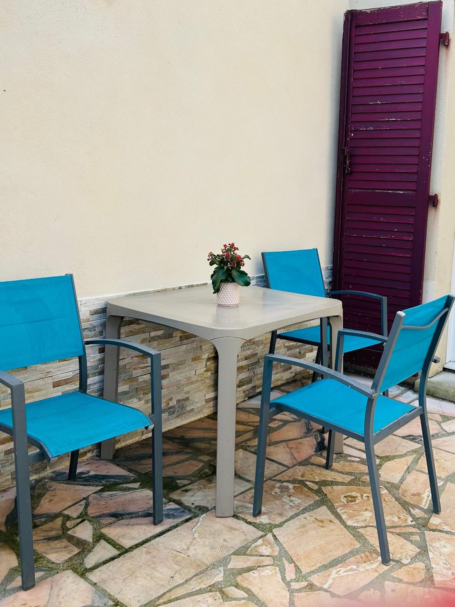 Cozy Appartement Bussy-Saint-Georges Kamer foto